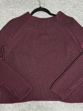 Athleta Rockland Textured Rib Sweater M Auberge Maroon Black Mock Neck Pullover